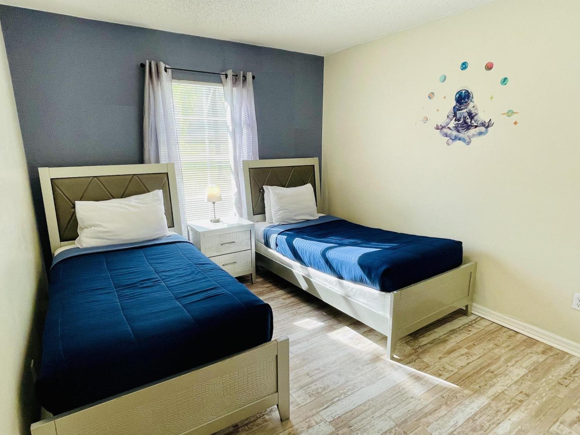 Beautiful 5-5 Bedroom Home!!! Киссимми Экстерьер фото