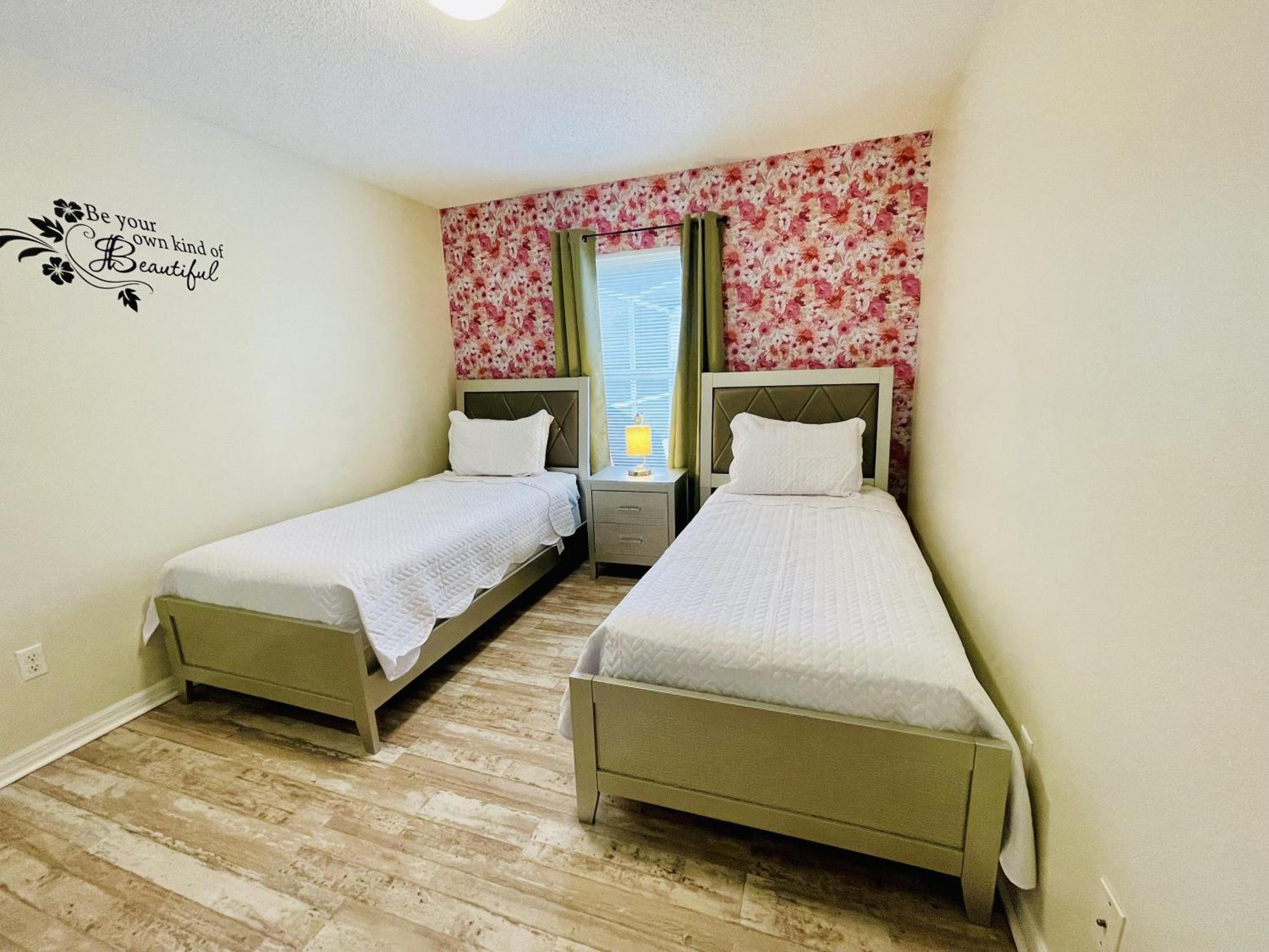 Beautiful 5-5 Bedroom Home!!! Киссимми Экстерьер фото