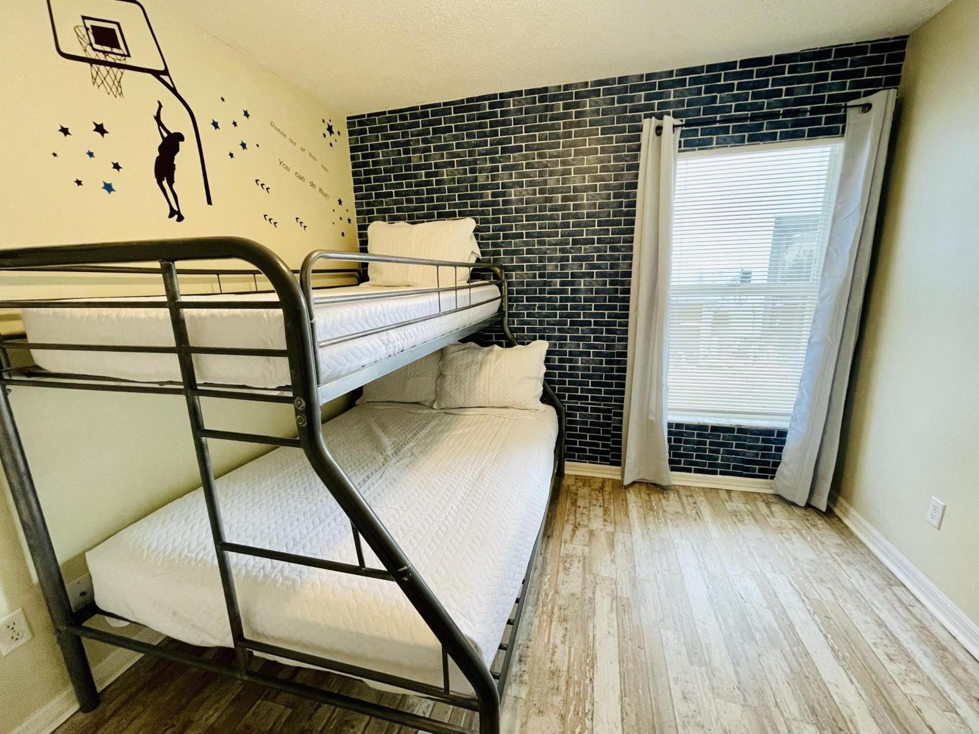 Beautiful 5-5 Bedroom Home!!! Киссимми Экстерьер фото